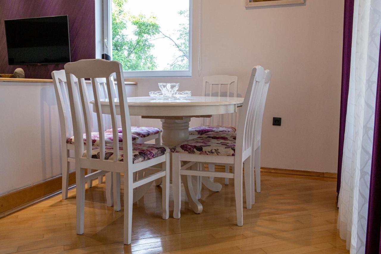 Gazdinstvo Tadic Guest House Niksic Ngoại thất bức ảnh
