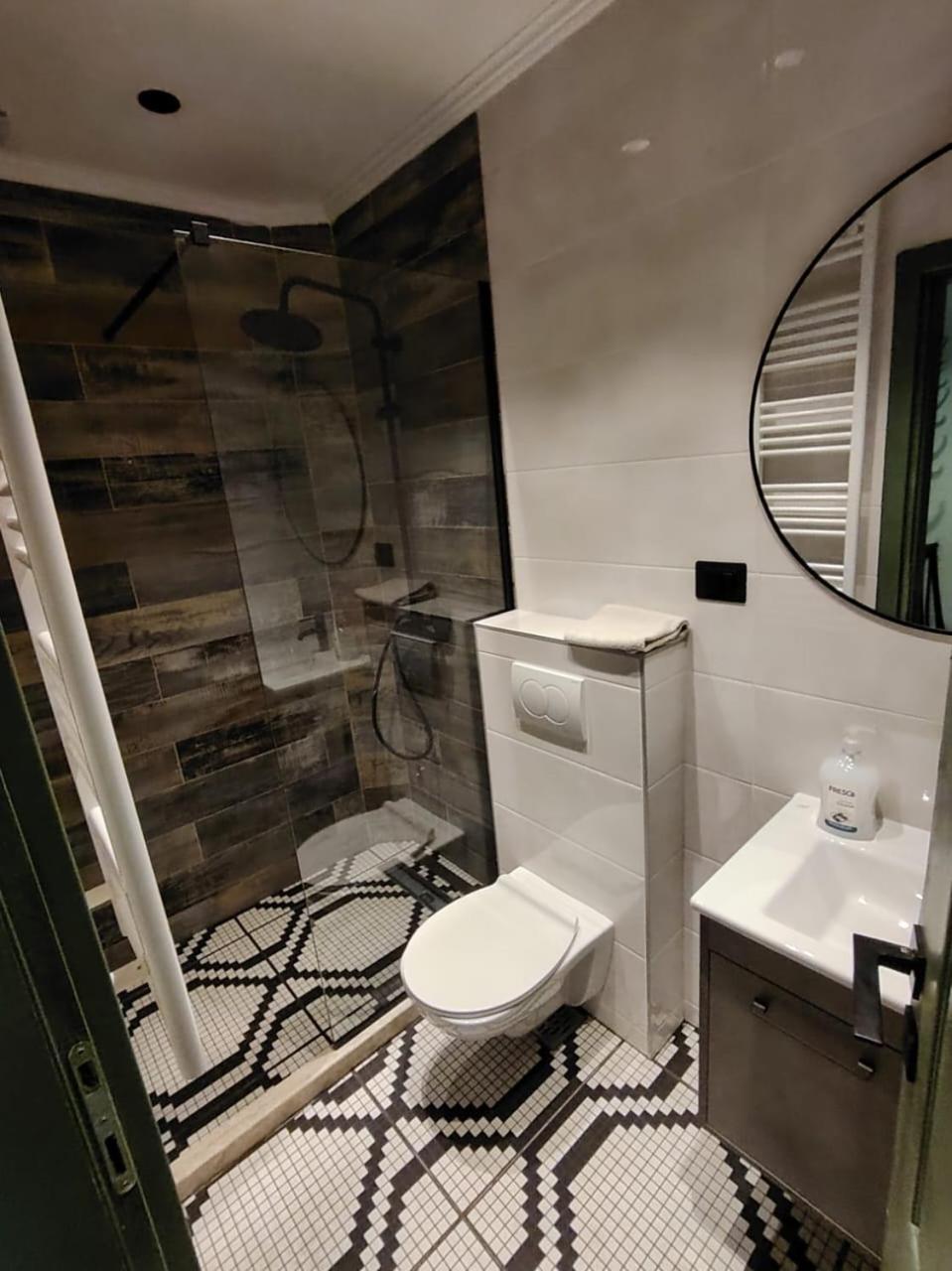 Gazdinstvo Tadic Guest House Niksic Ngoại thất bức ảnh